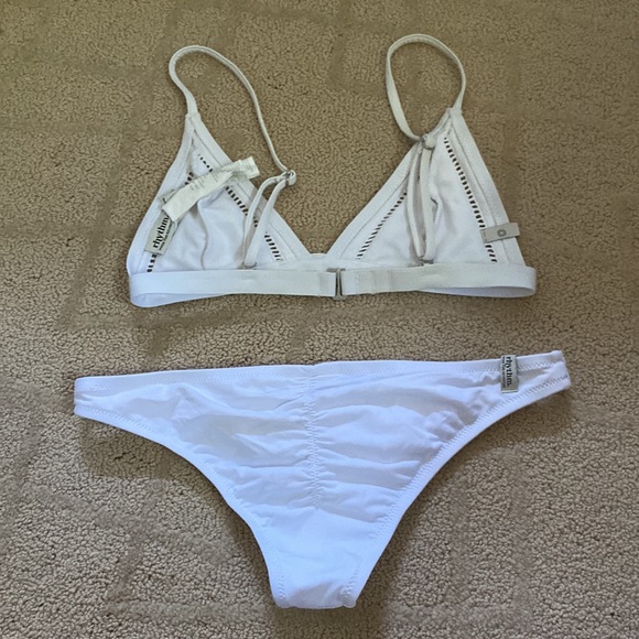 rhythm white bikini set - Picture 3 of 5
